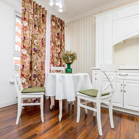 Διαμέρισμα Lakeview House Κισινάου